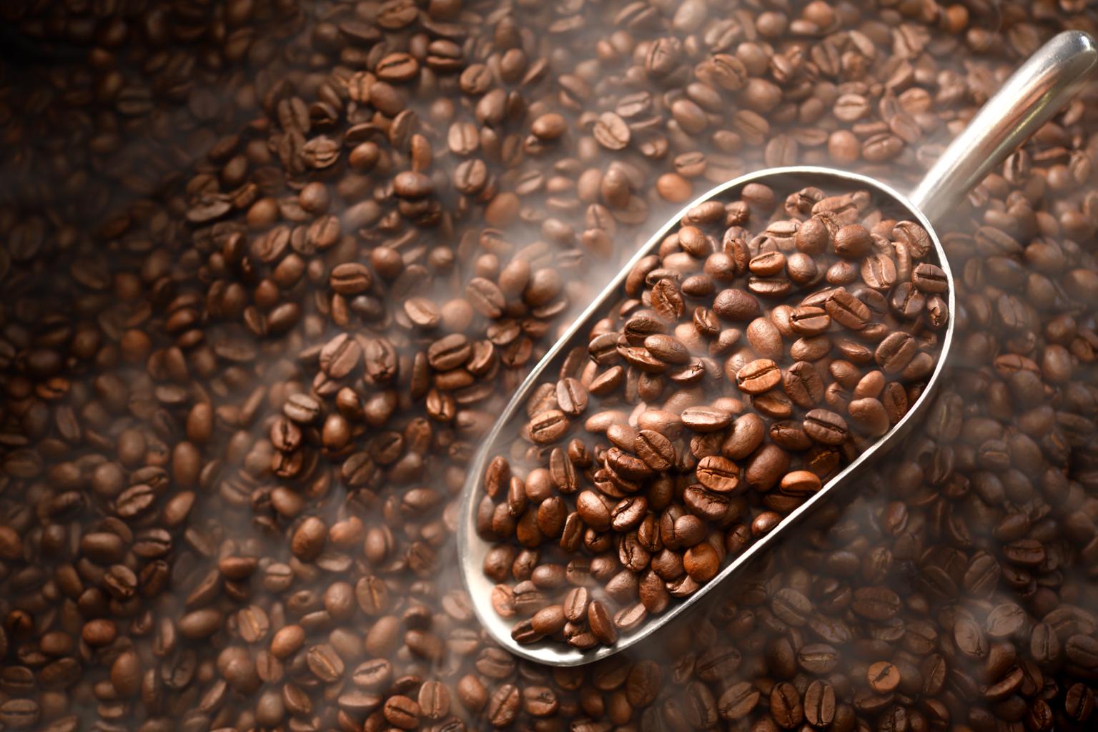 coffee-cup-coffee-beans-N4XXUW4-compressed.jpeg